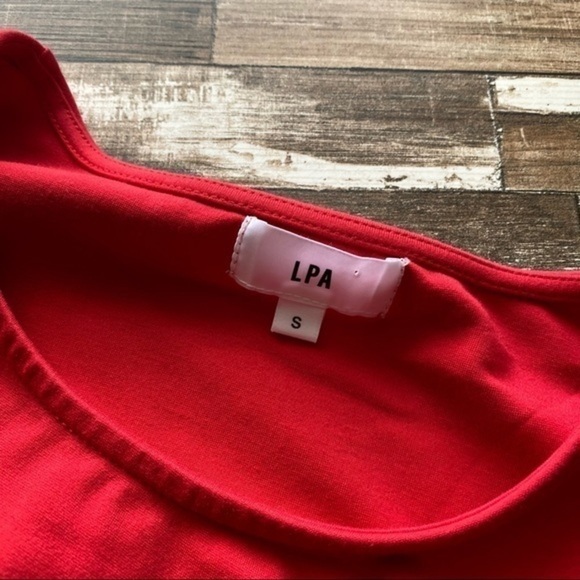 LPA Crew Neck Gathered Puff Shoulder Red Top - Size Small - Picture 9 of 11